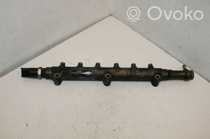 Volvo S80 Tuyau de conduite principale de carburant 8658252