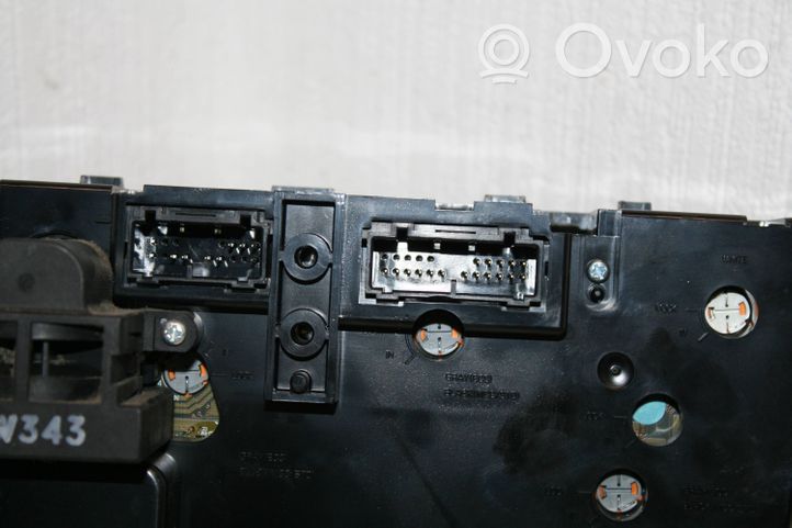 Volvo S60 Panel klimatyzacji 8691876