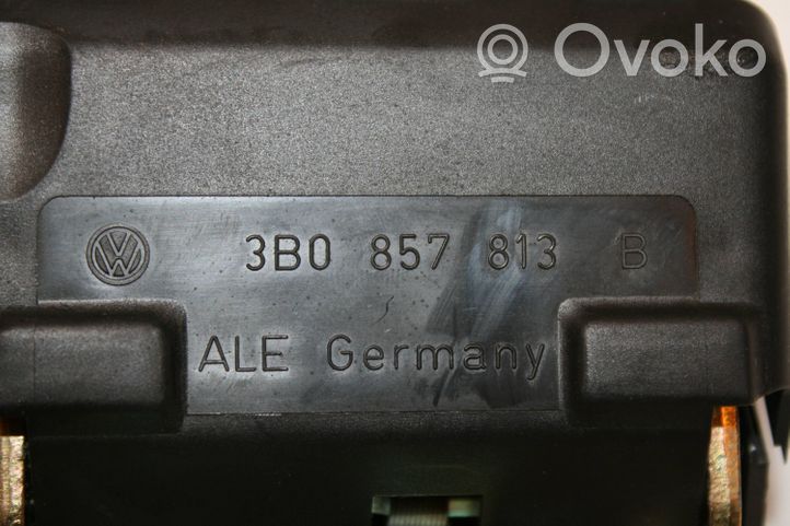Volkswagen PASSAT B5.5 Keskipaikan turvavyö (takaistuin) 3B0857813