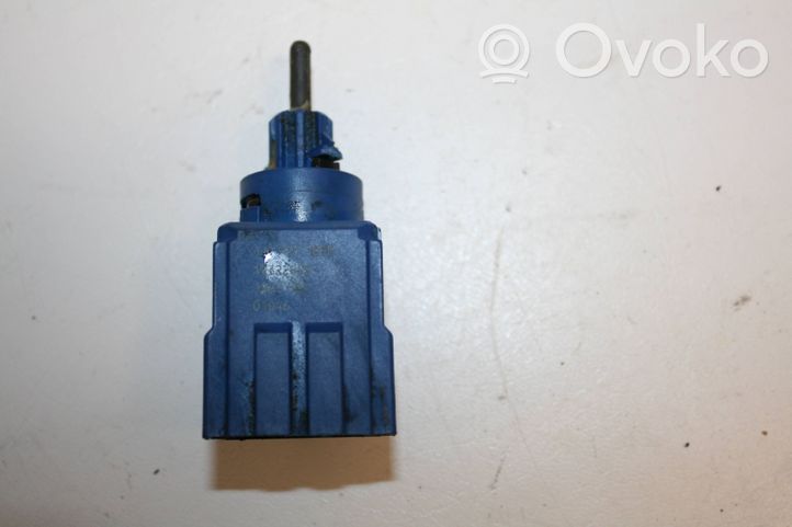 Volkswagen Polo Clutch pedal sensor 1J0927189E