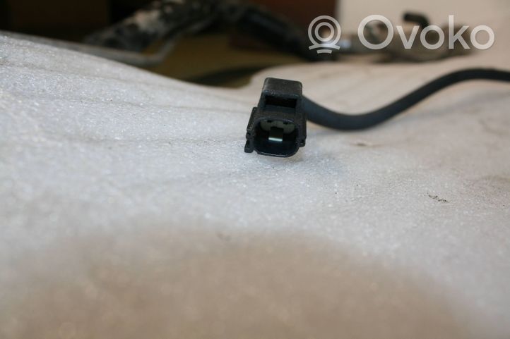 Volvo V70 Sensor de petardeo del motor 01275629