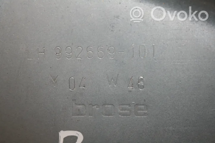 Volvo V50 Meccanismo di sollevamento del finestrino posteriore senza motorino 992569101