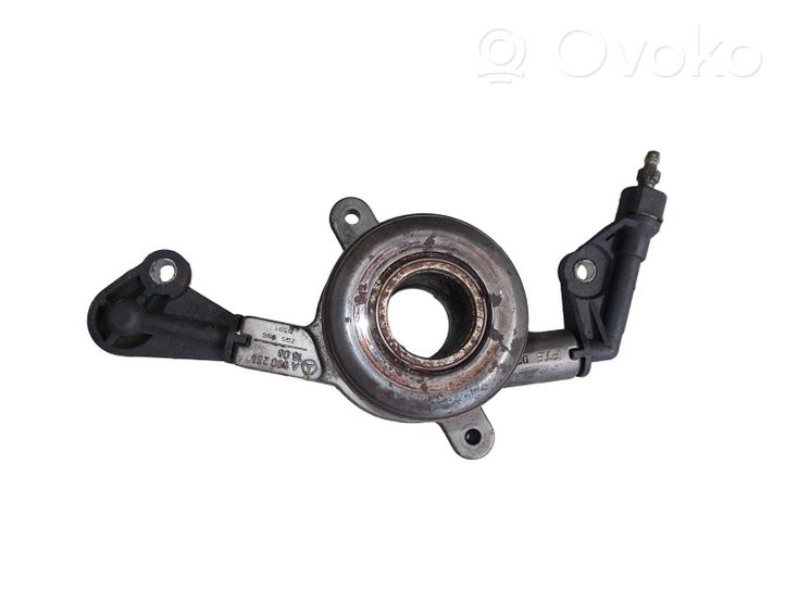 Mercedes-Benz Sprinter W901 W902 W903 W904 Cilindro secondario del cuscinetto di rilascio della frizione A0002542508