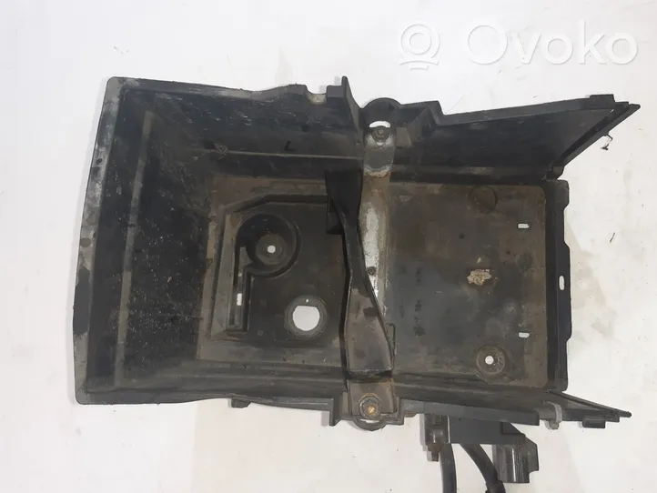 Ford C-MAX II Vassoio scatola della batteria 4M5110723BC