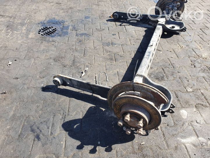 Opel Vivaro Rear axle beam 