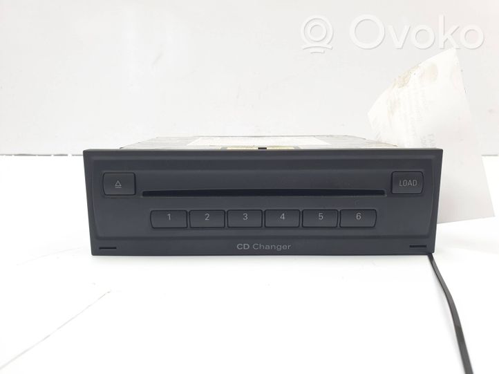 Audi A6 S6 C6 4F CD/DVD-vaihdin 4F0035110