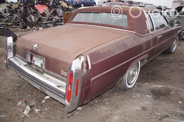 Cadillac DeVille Sėdynių komplektas 1983