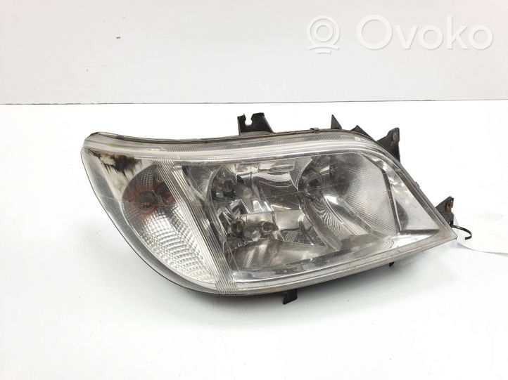 Mercedes-Benz Sprinter W901 W902 W903 W904 Lampa przednia 