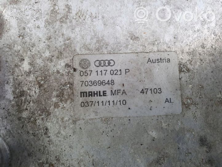 Audi A8 S8 D4 4H Radiatore di raffreddamento 057117021P