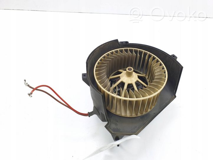 Opel Omega B2 Ventola riscaldamento/ventilatore abitacolo 