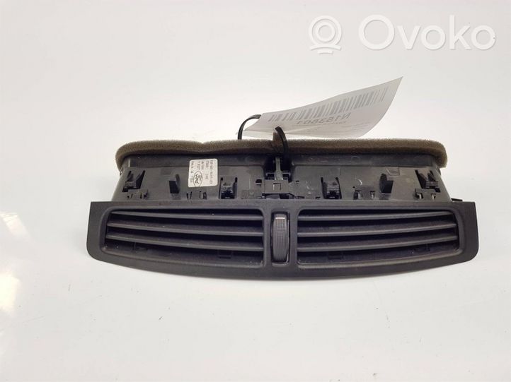 Ford Kuga II Oro grotelės gale AM51-R01815-AEW