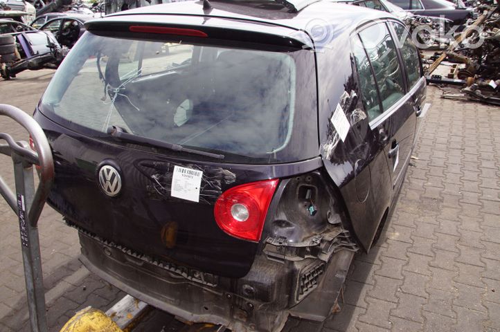 Volkswagen Golf V Tylna klapa bagażnika LC9Z