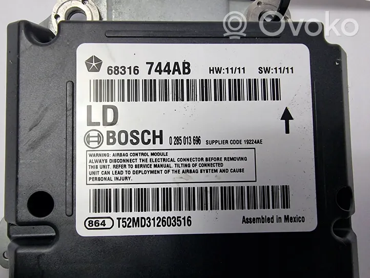 Dodge Charger Module de contrôle airbag 68316744AB