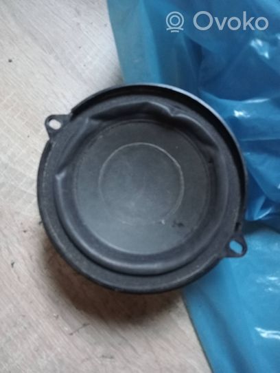 Renault Clio II Front door speaker 8200167235