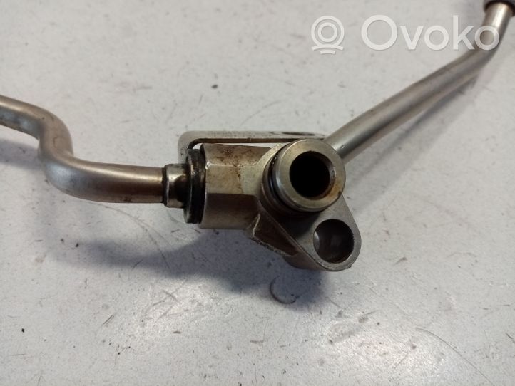 BMW 5 E60 E61 Tubo flessibile mandata olio del turbocompressore turbo 7562797