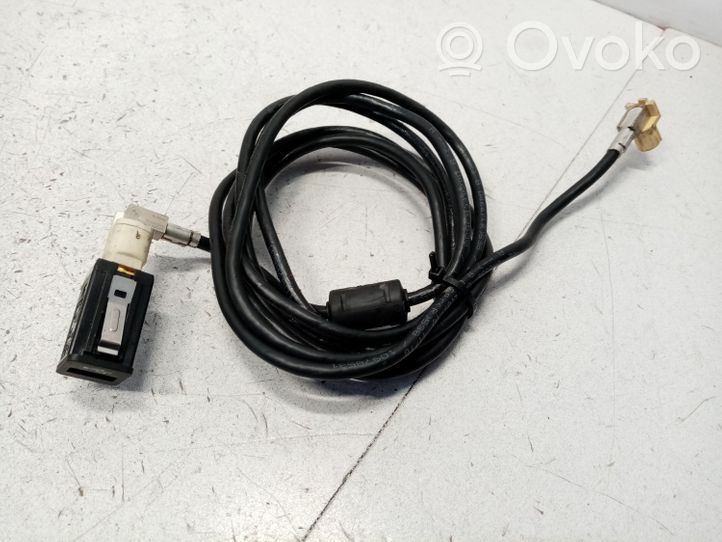 BMW 7 F01 F02 F03 F04 Connecteur/prise USB 9167196