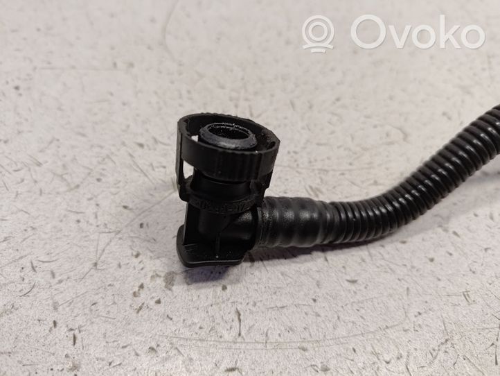 BMW X5 E70 Sfiato/tubo di sfiato/tubo flessibile 7548906