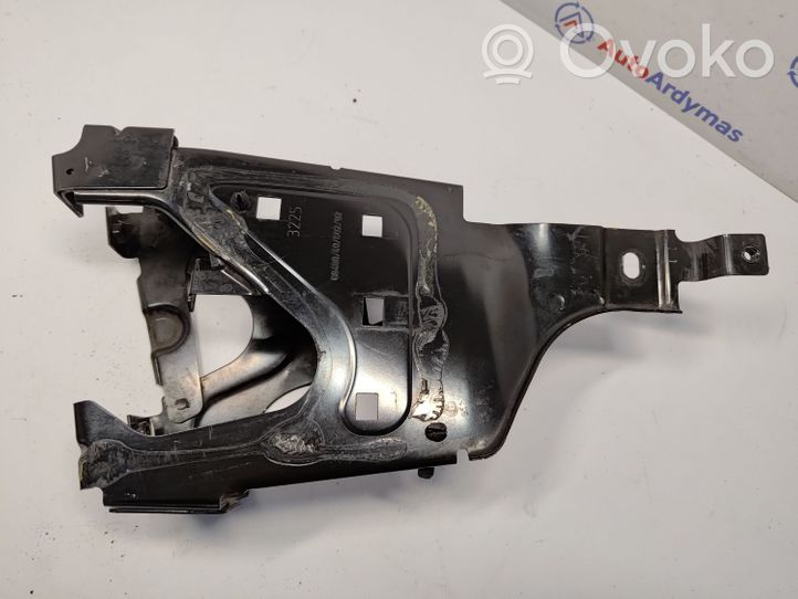 BMW 5 F10 F11 Staffa di montaggio del radiatore 51647200793