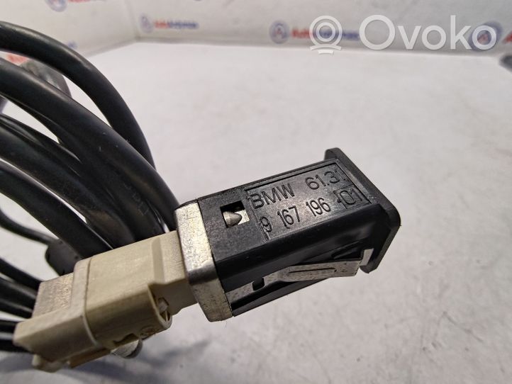 BMW 5 F10 F11 USB socket connector 9167196