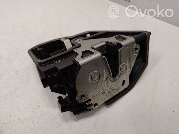 BMW 5 E60 E61 Serrure de porte avant 7167068