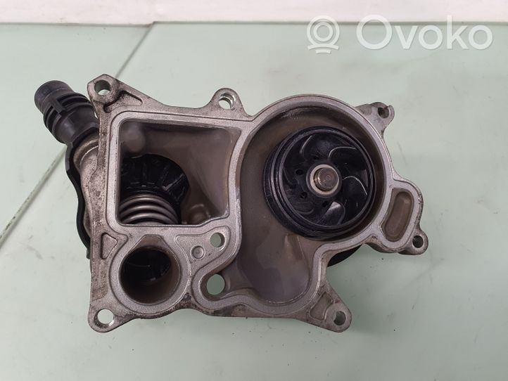 BMW 5 F10 F11 Pompa dell’acqua 7810833