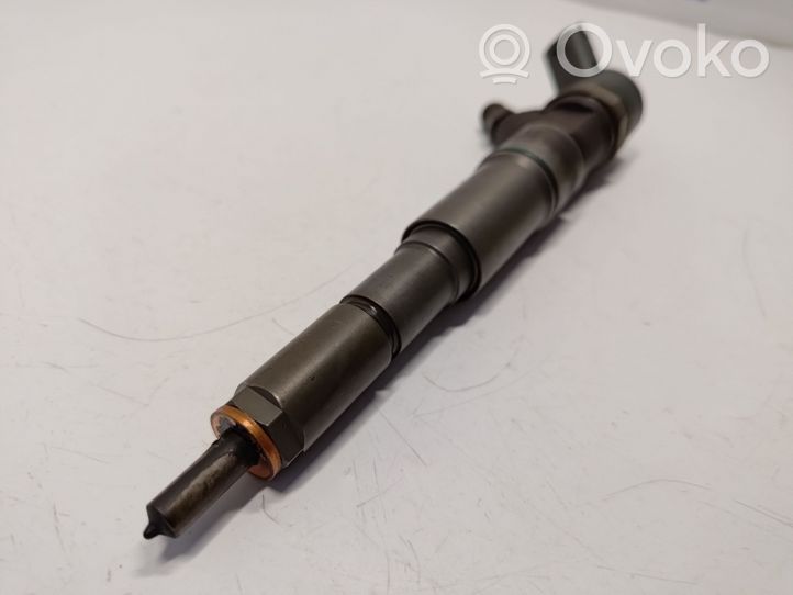 BMW 5 E39 Fuel injector 7785985