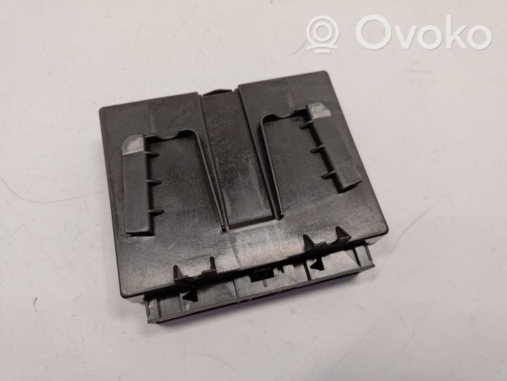 BMW 3 F30 F35 F31 Ilmastoinnin ohjainlaite/moduuli 64119311850