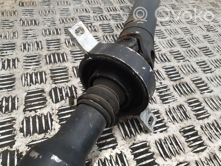 BMW X5 E70 Kardanas komplekte 7564398