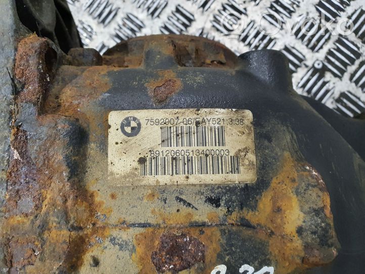 BMW X3 F25 Rear differential 7592007