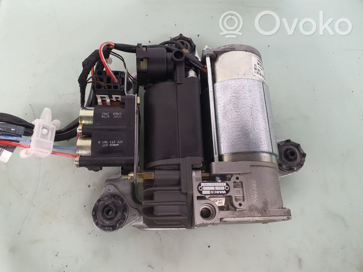 BMW X5 E53 Ilmajousituksen kompressoripumppu 37226787616