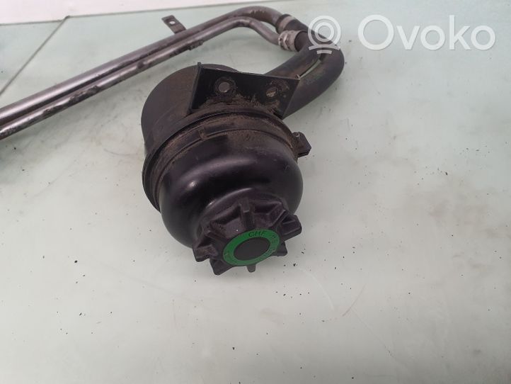 BMW M5 Power steering fluid tank/reservoir 32412228855