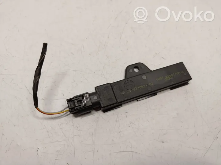 BMW 3 F30 F35 F31 Antena wewnętrzna 65209220831