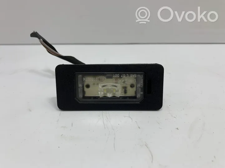 BMW X1 E84 Lampa oświetlenia tylnej tablicy rejestracyjnej 7193293