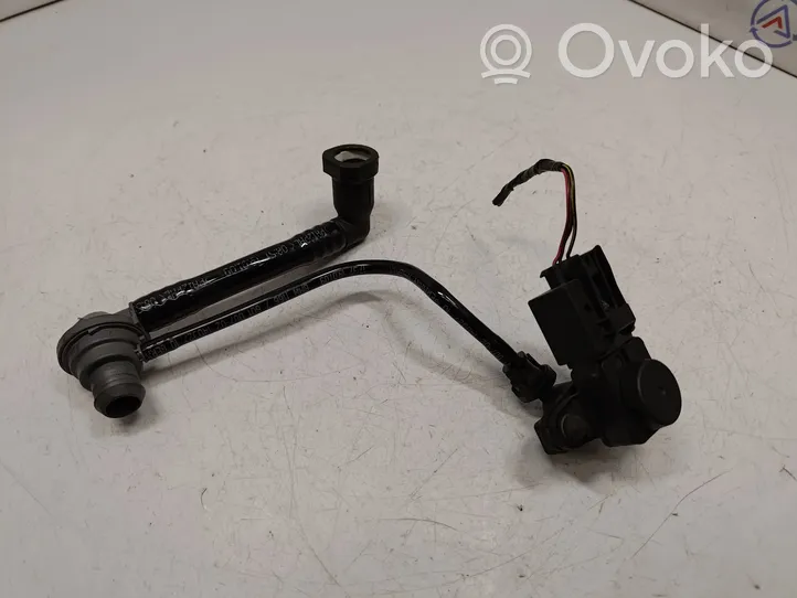 BMW 3 E90 E91 Valve vacuum 7566784