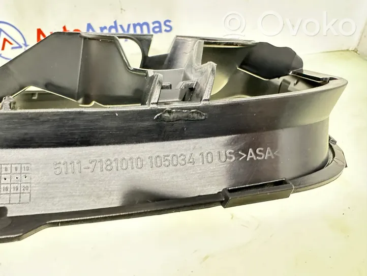 BMW X6 E71 Mascherina inferiore del paraurti anteriore 7181010