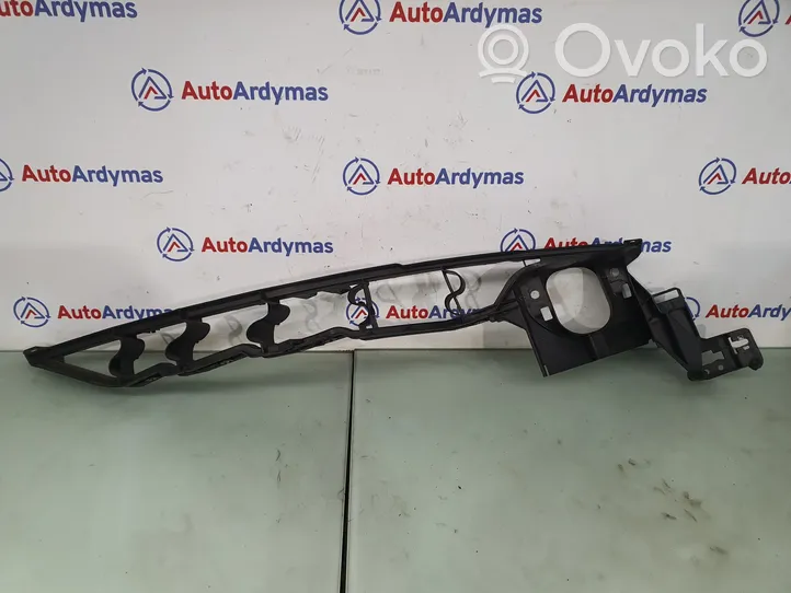 BMW X5 E70 Uchwyt / Mocowanie błotnika przedniego 7157990