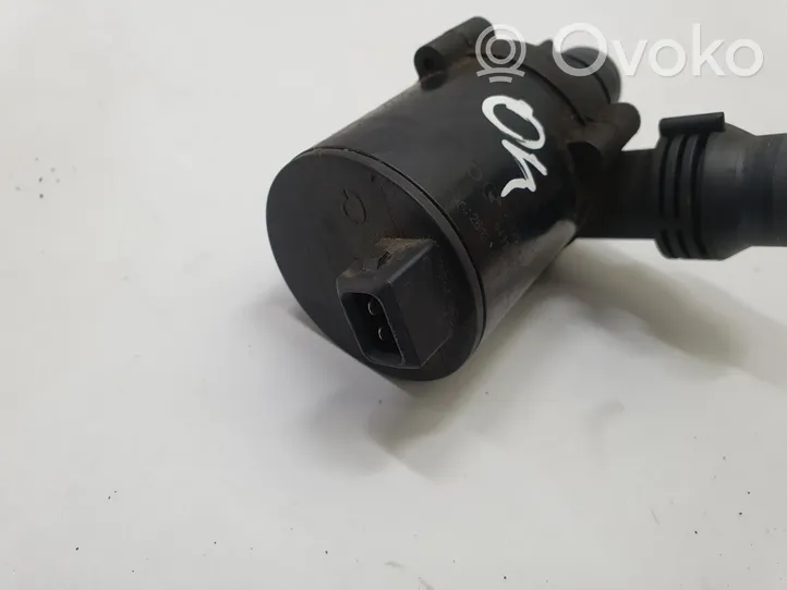 BMW X5 E70 Pompe à eau de liquide de refroidissement 6951549