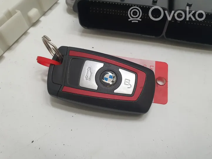 BMW 3 F30 F35 F31 Moottorinohjausyksikön sarja ja lukkosarja 8470176