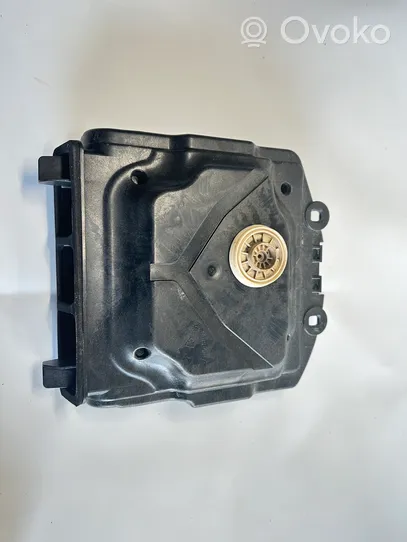 BMW 7 F01 F02 F03 F04 Subwoofer-bassokaiutin 9241118