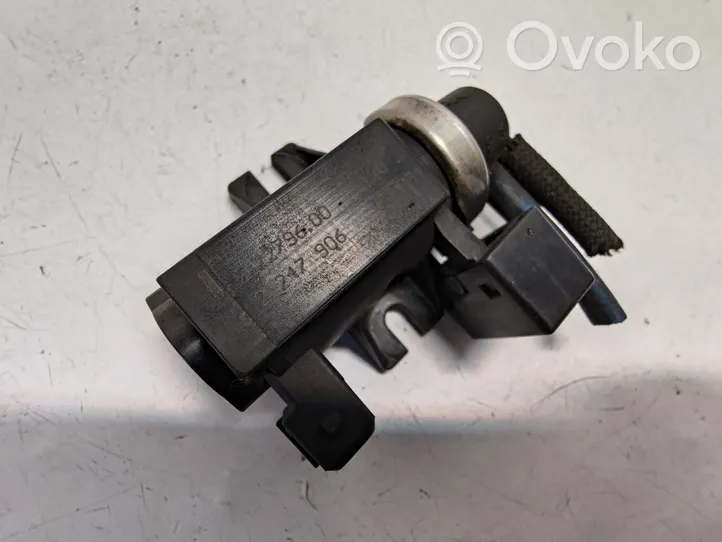 BMW X5 E53 Valve vacuum 2247906