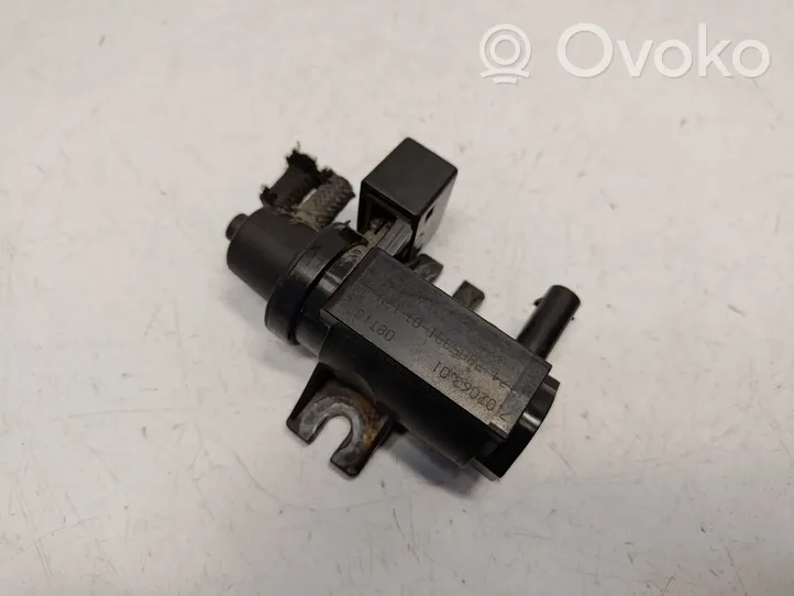 BMW 3 E90 E91 Valve vacuum 7805391