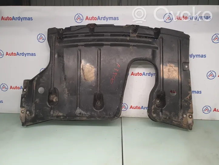 BMW 3 F30 F35 F31 Couvre-soubassement arrière 7293610