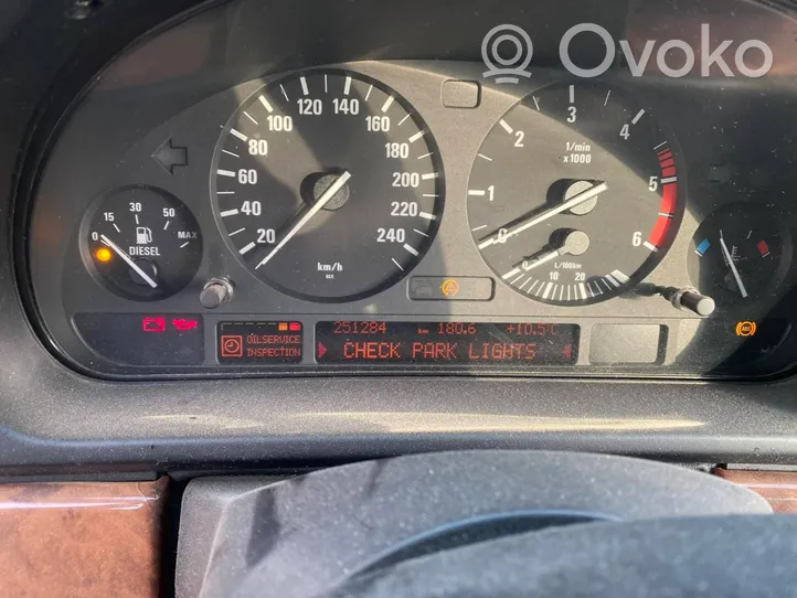 BMW 5 E39 Licznik / Prędkościomierz 6903761