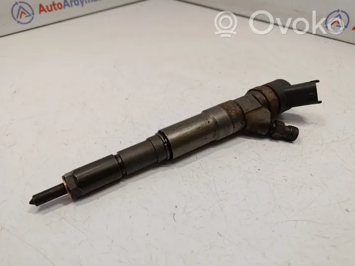 BMW 7 E38 Fuel injector 2354000