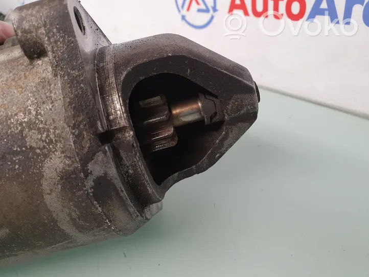 BMW 5 E39 Starter motor 2247391