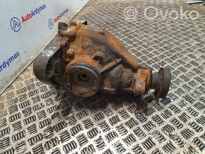 BMW 7 E38 Mechanizm różnicowy tylny / Dyferencjał 7508140