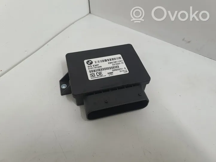 BMW 5 F10 F11 Aizmugurējo bremžu (EMF) vadības bloks 6798113