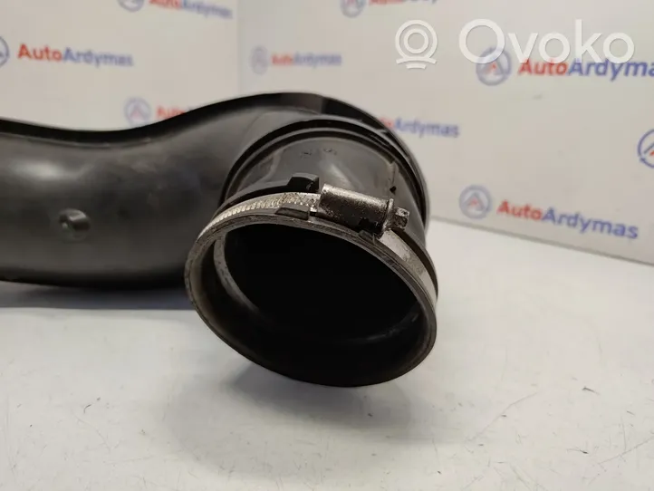 BMW 4 F36 Gran coupe Air intake duct part 13717605045