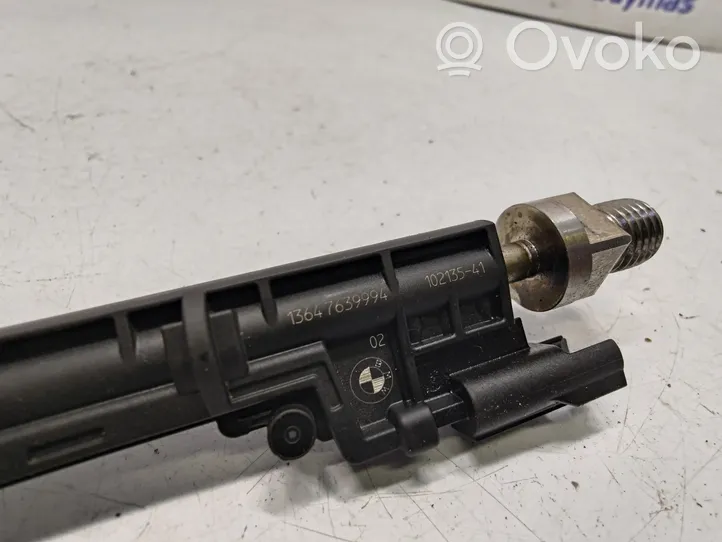 BMW 4 F32 F33 Injecteur de carburant 13647639994