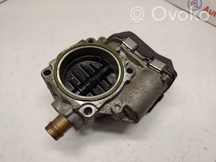 BMW 4 F36 Gran coupe Throttle valve 13547588625